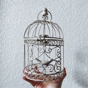 White Shabby Chic Wire Birdhouse - May be vintage